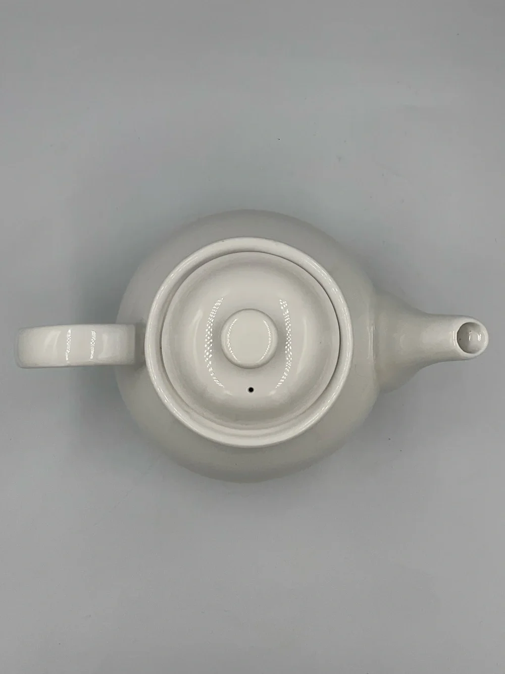 Vintage Corelle Coordinates Enhancements    1-Quart White Teapot